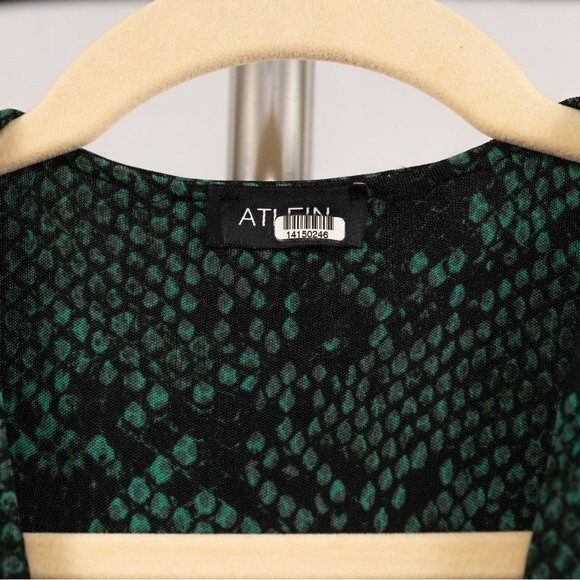 Atlein green snake print dress size 38/S - Picture 7 of 12